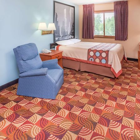 Hotel Super 8 By Wyndham Shipshewana Exterior foto